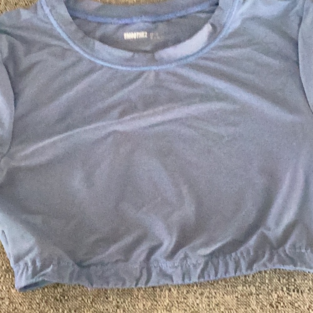 Half Top - Picture 2 of 5